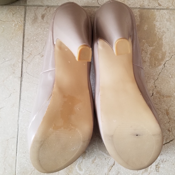 Madden Girl Beige Pumps - Picture 4 of 6